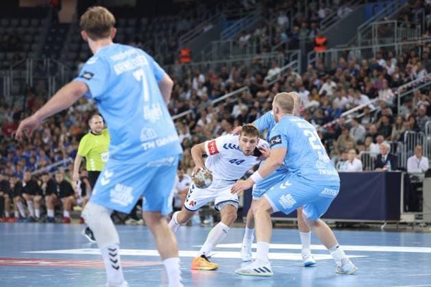 HC Zagreb v Aalborg Handbold - EHF Champions League ZAGREB, CROATIA - SEPTEMBER 18: Ihar Bialiauski of HC Zagreb in action against Felix Moller of Aalborg Handbold during EHF Champions League Group Phase match between HC Zagreb and Aalborg Handbold at Arena Zagreb on September 18, 2024 in Zagreb, Croatia. SanjinxStrukic PIXSELL