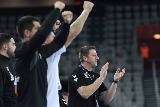 HC Zagreb v Aalborg Handbold - EHF Champions League ZAGREB, CROATIA - SEPTEMBER 18: HC Zagreb Head Coach Andrija Nikolic during EHF Champions League Group Phase match between HC Zagreb and Aalborg Handbold at Arena Zagreb on September 18, 2024 in Zagreb, Croatia. SanjinxStrukic PIXSELL