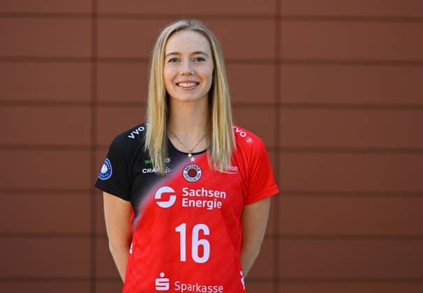 Emma Scarlett Clothier, Kopf, Kopffoto, Porträt, Portrait, Porträtfoto, Media-Day in der Handwerkskammer Dresden, Media Day, Fototermin, Fotoshooting, Dresdner SC, Volleyball, 1. Bundesliga Frauen, 1. Liga, DSC, Saison 2024 2025, 18.09.2024,