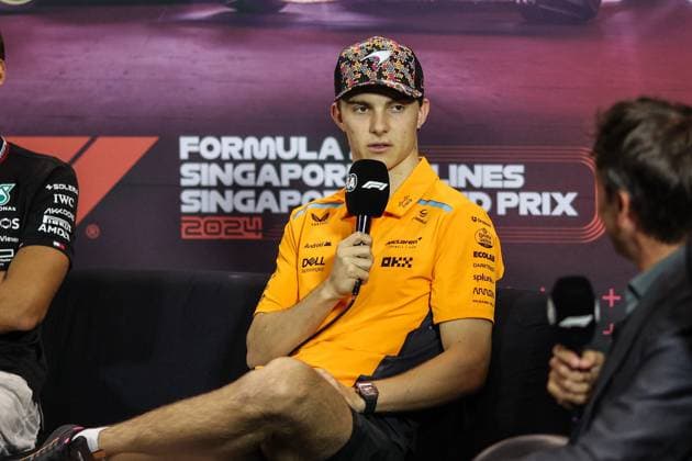 PIASTRI Oscar (aus), McLaren F1 Team MCL38, portrait press conference, PK, Pressekonferenz during the Formula 1 Singapore Grand Prix 2024, 18th round of the 2024 Formula One World Championship, WM, Weltmeisterschaft from September 20 to 22, 2024 on the Marina Bay Circuit, in Singapore, Singapore - F1 - SINGAPORE GRAND PRIX 2024 DPPI Panoramic 240919_R18_SINGAPORE_DP_XB3_8305