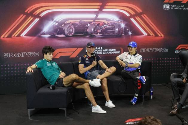 TSUNODA Yuki (jap), Visa Cash App RB F1 Team VCARB 01, portrait VERSTAPPEN Max (ned), Red Bull Racing RB20, portrait STROLL Lance (can), Aston Martin F1 Team AMR24, portrait press conference, PK, Pressekonferenz during the Formula 1 Singapore Grand Prix 2024, 18th round of the 2024 Formula One World Championship, WM, Weltmeisterschaft from September 20 to 22, 2024 on the Marina Bay Circuit, in Singapore, Singapore - F1 - SINGAPORE GRAND PRIX 2024 DPPI Panoramic 240919_R18_SINGAPORE_DP_XB5_6682