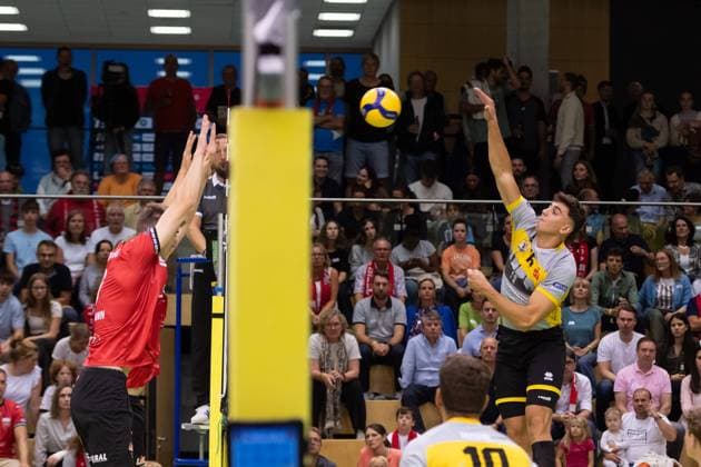 v.li. Maik Traumann (TV Rottenburg, 06), Tom Strohbach (TSV Grafing, 15) GER, TV Rottenburg vs TSV Grafing, Volleyball, Herren, 2. Bundesliga, Saison 24 25, 21.09.2024, GER, TV Rottenburg vs TSV Grafing, Volleyball, Herren, 2. Bundesliga, Saison 24 25, 21.09.2024 Rottenburg Copyright: xEibner-Pressefoto WolfgangxFrankx EP_WFK