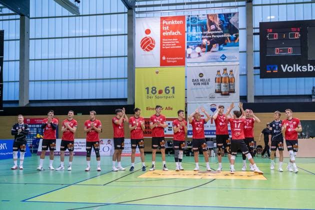 Einlauf, Vorstellung der Mannschaft TV Rottenburg GER, TV Rottenburg vs TSV Grafing, Volleyball, Herren, 2. Bundesliga, Saison 24 25, 21.09.2024, GER, TV Rottenburg vs TSV Grafing, Volleyball, Herren, 2. Bundesliga, Saison 24 25, 21.09.2024 Rottenburg Copyright: xEibner-Pressefoto WolfgangxFrankx EP_WFK