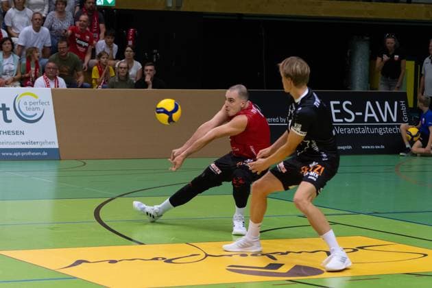 v.li. Moritz Rauber (TV Rottenburg, 02), Dirk Mehlberg (TV Rottenburg, 01) GER, TV Rottenburg vs TSV Grafing, Volleyball, Herren, 2. Bundesliga, Saison 24 25, 21.09.2024, GER, TV Rottenburg vs TSV Grafing, Volleyball, Herren, 2. Bundesliga, Saison 24 25, 21.09.2024 Rottenburg Copyright: xEibner-Pressefoto WolfgangxFrankx EP_WFK