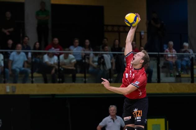 Jannik Lehmann (TV Rottenburg, 10), GER, TV Rottenburg vs TSV Grafing, Volleyball, Herren, 2. Bundesliga, Saison 24 25, 21.09.2024, GER, TV Rottenburg vs TSV Grafing, Volleyball, Herren, 2. Bundesliga, Saison 24 25, 21.09.2024 Rottenburg Copyright: xEibner-Pressefoto WolfgangxFrankx EP_WFK