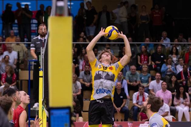 Simon Miller (TSV Grafing, 18) GER, TV Rottenburg vs TSV Grafing, Volleyball, Herren, 2. Bundesliga, Saison 24 25, 21.09.2024, GER, TV Rottenburg vs TSV Grafing, Volleyball, Herren, 2. Bundesliga, Saison 24 25, 21.09.2024 Rottenburg Copyright: xEibner-Pressefoto WolfgangxFrankx EP_WFK