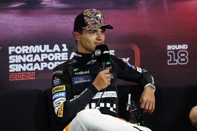 NORRIS Lando (gbr), McLaren F1 Team MCL38, portrait press conference, PK, Pressekonferenz during the Formula 1 Singapore Grand Prix 2024, 18th round of the 2024 Formula One World Championship, WM, Weltmeisterschaft from September 20 to 22, 2024 on the Marina Bay Circuit, in Singapore, Singapore - F1 - SINGAPORE GRAND PRIX 2024 DPPI Panoramic 240922_R18_SINGAPORE_DP_XB3_3903