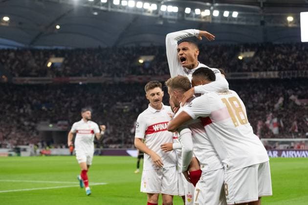 Tor zum 1:0 durch Enzo Millot (VfB Stuttgart, 08) jubel mit Deniz Undav (VfB Stuttgart 26), jubel, Torjubel mit Angelo Stiller (VfB Stuttgart, 06), Maximilian Mittelstaedt (VfB Stuttgart, 07), Jamie Leweling (VfB Stuttgart 18) GER, VfB Stuttgart vs. AC Sparta Prag, Fussball, Herren, UEFA Champions League, 2. Spieltag, Spielzeit 2024 2025, 01.10.2024, GER, VfB Stuttgart vs. AC Sparta Prag, Fussball, Herren, UEFA Champions League, 2. Spieltag, Spielzeit 2024 2025, 01.10.2024 Stuttgart Copyright: xEibner-Pressefoto WolfgangxFrankx EP_WFK