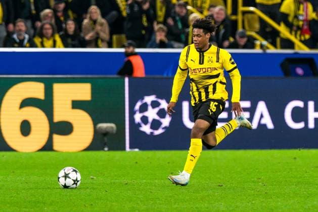 Julien Duranville (Borussia Dortmund, 16) am Ball, GER, Borussia Dortmund vs. Celtic Glasgow, Fussball, Champions League, 2. Spieltag, Spielzeit 2024 2025, 01.10.2024. GER, Borussia Dortmund vs. Celtic Glasgow, Fussball, Champions League, 2. Spieltag, Spielzeit 2024 2025, 01.10.2024. Dortmund Copyright: xEibner-Pressefoto FlorianxWieganx EP_FWD
