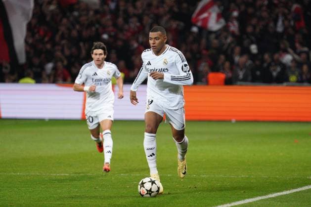 Kylian Mbappe of Real Madrid Lille v Real Madrid, UEFA Champions League, Group Stage, Football, Pierre Mauroy Stadium, Lille, France, 02 Oct 2024 EDITORIAL USE ONLY No use with unauthorised audio, video, data, fixture lists, club league logos or live services. Online in-match use limited to 120 images, no video emulation. No use in betting, games or single club league player publications. Copyright: xDavexWinter Shutterstockx 14750773in