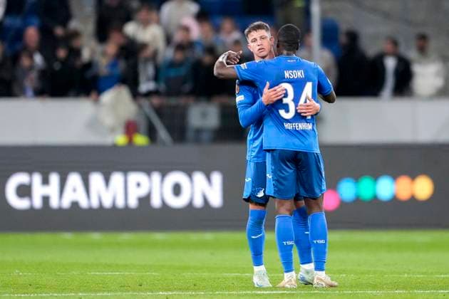 v.li.: Adam Hlozek (Hoffenheim, 23), Stanley Pierre Nsoki (N Soki, Hoffenheim, 34), Spieler der TSG 1899 Hoffenheim, Jubel nach dem Schlusspfiff, Freude über den Sieg, Sieger, Gewinner, jubelt, jubeln, fröhlich, positiv, freut sich, freuen, optimistisch, Highlight, Action, Aktion, 03.10.2024, Sinsheim (Deutschland), Fussball, UEFA Europa League, Gruppenphase, TSG 1899 Hoffenheim - Dynamo Kiew, REGULATIONS PROHIBIT ANY USE OF PHOTOGRAPHS AS IMAGE SEQUENCES AND OR QUASI-VIDEO.