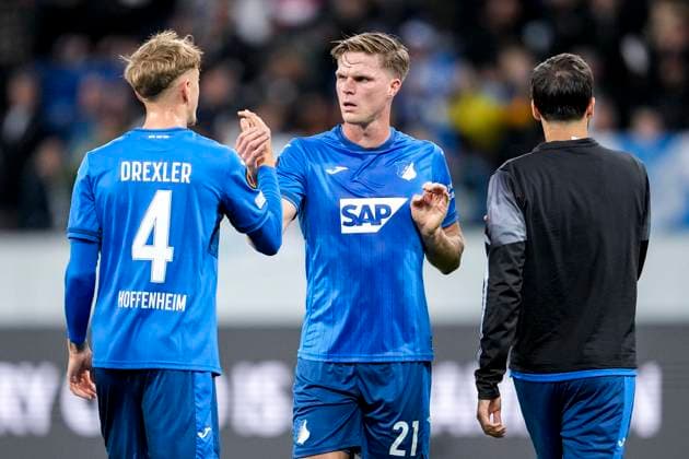 v.li.: Tim Drexler (Hoffenheim, 4), Marius Bülter (Hoffenheim, 21), Spieler der TSG 1899 Hoffenheim, Jubel nach dem Schlusspfiff, Freude über den Sieg, Sieger, Gewinner, jubelt, jubeln, fröhlich, positiv, freut sich, freuen, optimistisch, Highlight, Action, Aktion, 03.10.2024, Sinsheim (Deutschland), Fussball, UEFA Europa League, Gruppenphase, TSG 1899 Hoffenheim - Dynamo Kiew, REGULATIONS PROHIBIT ANY USE OF PHOTOGRAPHS AS IMAGE SEQUENCES AND OR QUASI-VIDEO.