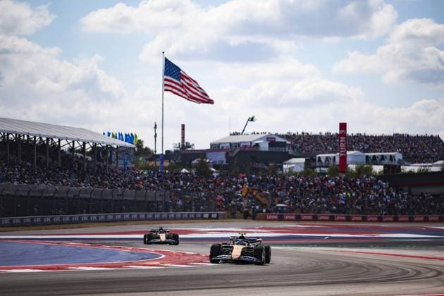 10 GASLY Pierre (fra), Alpine F1 Team A524, 31 OCON Esteban (fra), Alpine F1 Team A524, action during the Formula 1 Pirelli United States Grand Prix 2024, 19th round of the 2024 Formula One World Championship, WM, Weltmeisterschaft from October 18 to 20, 2024 on the Circuit of the Americas, in Austin, United States of America - F1 - US GRAND PRIX 2024 DPPI Panoramic 241019_R19_USA_DP_EA028220
