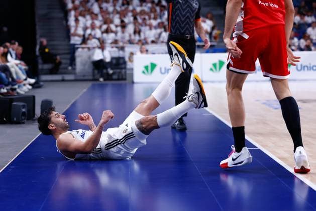 October 20, 2024, Madrid, Madrid, SPAIN: Facundo Campazzo of Real Madrid reacts during the Spanish League, Liga ACB Endesa, basketball match played between Real Madrid and Basquet Girona at WiZink Center on October 20, 2024, in Madrid, Spain. Madrid SPAIN - ZUMAa181 20241020_zaa_a181_040 Copyright: xDennisxAgyemanx