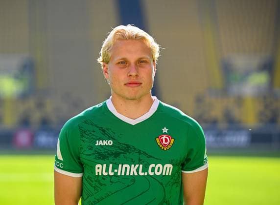 Torwart Phillip Böhm, Kopf, Kopffoto, Porträt, Porträtfoto, Porträt, Fototermin, Fotoshooting, SG Dynamo Dresden, Fußball, Fussball, 3. Liga, Saison 2024 2025, Rudolf-Harbig-Stadion Dresden, 18.09.2024,