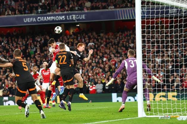 Kai Havertz of Arsenal with a header on goal Arsenal v Shakhtar Donetsk, UEFA Champions League, Group Stage, Football, Emirates Stadium, London, UK, 22 Oct 2024 EDITORIAL USE ONLY No use with unauthorised audio, video, data, fixture lists, club league logos or live services. Online in-match use limited to 120 images, no video emulation. No use in betting, games or single club league player publications. Copyright: xSimonxDael Shutterstockx 14801590o