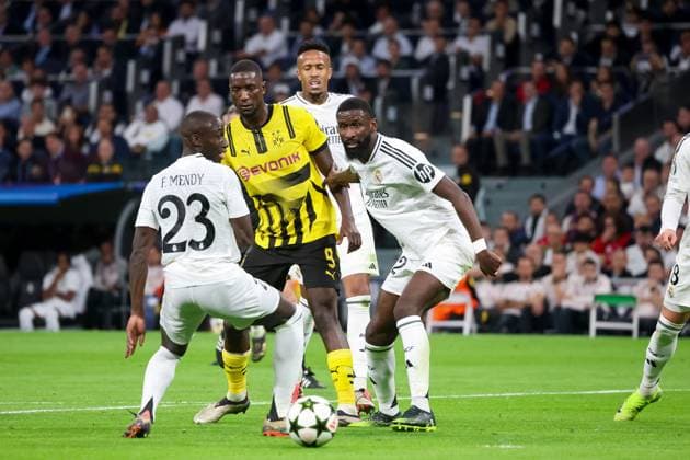 Serhou Guirassy (Dortmund 9), Antonio Ruediger (Madrid 8) ESP, Real Madrid vs. Borussia Dortmund, Fussball, Champions-League, 3. Spieltag, Saison 2024 2025, 22.10.2024 ESP, Real Madrid vs. Borussia Dortmund, Fussball, Champions-League, 3. Spieltag, Saison 2024 2025, 22.10.2024 Madrid Copyright: xEibner-Pressefoto JoergxNiebergax EP_JNL