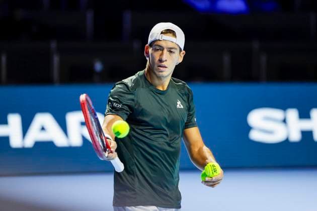 Sebastian Baez (ARG) , Tennis, Swiss Indoors ATP, Tennis Herren World Tour 500), 1 16 Finals Einzel, 2024, Felix Auger-Aliassime (CAN) vs. Sebastian Baez (ARG), 23.10.2024, St. Jakobshalle, Basel, Schweiz Basel St. Jakobshalle BS Schweiz Copyright: xGrantxHubbsx