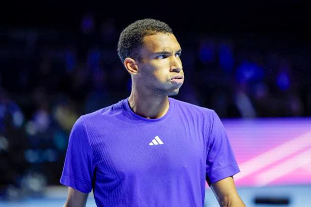 Felix Auger-Aliassime (CAN) , Tennis, Swiss Indoors ATP, Tennis Herren World Tour 500), 1 16 Finals Einzel, 2024, Felix Auger-Aliassime (CAN) vs. Sebastian Baez (ARG), 23.10.2024, St. Jakobshalle, Basel, Schweiz Basel St. Jakobshalle BS Schweiz Copyright: xGrantxHubbsx