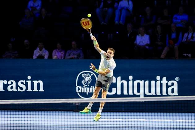 Roberto Bautista Agut (ESP) , Tennis, Swiss Indoors ATP, Tennis Herren World Tour 500), 1 16 Finals Einzel, 2024, Roberto Bautista Agut (ESP) vs. Casper Ruud (NOR), 23.10.2024, St. Jakobshalle, Basel, Schweiz Basel St. Jakobshalle BS Schweiz Copyright: xGrantxHubbsx