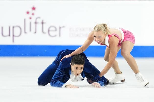 October 26, 2024, Halifax, Ns, Canada: Ice dancer Zachary Lagha, left, falls next to partner Marjorie Lajoie, of Canada, during rhythm dance at the Skate Canada International Figure skating, Eiskunstlauf competition in Halifax on Saturday, October 26, 2024. Zachary Lagha, Marjorie Lajoie - ZUMAc35_ 20241026_zaf_c35_033 Copyright: xDarrenxCalabresex