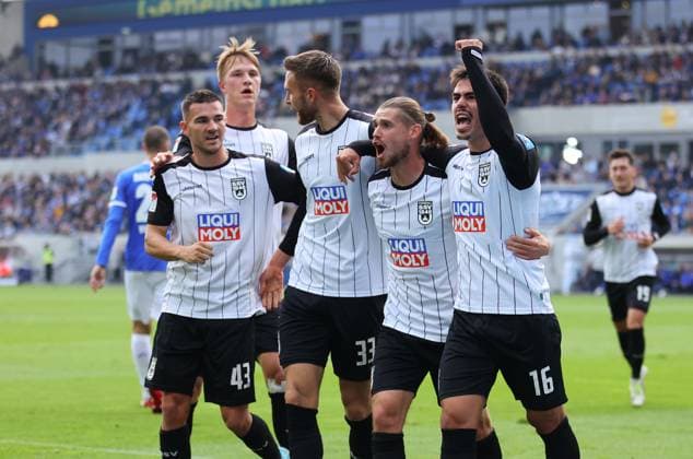 27.10.2024, xdcx, Fussball 2. Bundesliga, SV Darmstadt 98 - SSV Ulm 1846, emonline, emspor, despor, v.l., Torjubel zum 1:1 durch Aaron Keller (SSV Ulm 1846), Goal celebration, celebrate the goal DFL DFB REGULATIONS PROHIBIT ANY USE OF PHOTOGRAPHS AS IMAGE SEQUENCES AND OR QUASI-VIDEO.