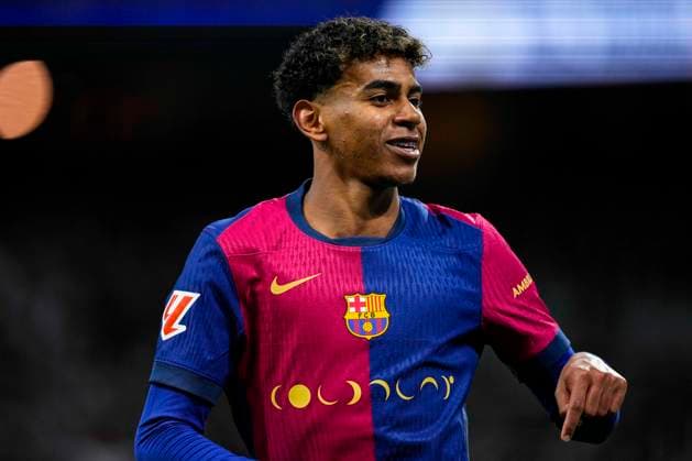 October 26, 2024, Madrid, Madrid, SPAIN: Lamine Yamal of FC Barcelona, Barca celebrates a goal during the Spanish league, La Liga EA Sports, football match played between Real Madrid and FC Barcelona at Santiago Bernabeu stadium on October 26, 2024, in Madrid, Spain. Madrid SPAIN - ZUMA FC 20241026_zaa_a181_260 Copyright: xOscarxJxBarrosox