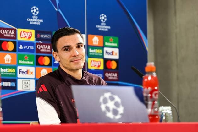 Joao Palhinha (FC Bayern Muenchen, 16) bei der Pressekonferenz, Ger, Internationale Pressekonferenz, FC Bayern Muenchen, Fussball, UEFA Champions League, 4. Spieltag, Saison 2024 2025, 05.11.2024, Ger, Internationale Pressekonferenz, FC Bayern Muenchen, Fussball, UEFA Champions League, 4. Spieltag, Saison 2024 2025, 05.11.2024 Muenchen Copyright: xEibner-Pressefoto JennixMaulx EP_JML