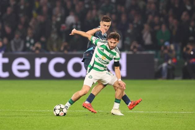 Celtic Glasgow - RB Leipzig Champions League Glasgow, 05.11.2024, Celtic Park, Fussball, UEFA Champions League, 4. Spieltag , Celtic Glasgow vs. RB Leipzig , Im Bild v.l.: Christoph Baumgartner (14, RB Leipzig) und Nicolas Kühn Kuehn ( 10, Celtic) , Only editorial use! Foto nur zur redaktionellen Nutzung bestimmt! , UEFA regulations prohibit any use of photographs as image sequences and or quasi-video ,