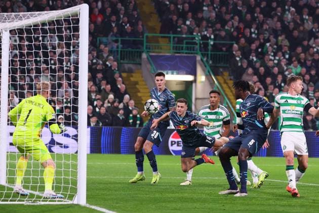 Celtic Glasgow - RB Leipzig Champions League Glasgow, 05.11.2024, Celtic Park, Fussball, UEFA Champions League, 4. Spieltag , Celtic Glasgow vs. RB Leipzig , Im Bild: Tor für RB Leipzig, Christoph Baumgartner (14, RB Leipzig) trifft per Kopf zum 0:1 , Only editorial use! Foto nur zur redaktionellen Nutzung bestimmt! , UEFA regulations prohibit any use of photographs as image sequences and or quasi-video ,