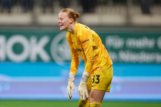 , Google Pixel Frauen-Bundesliga, VfL Wolfsburg vs SC Freiburg, AOK Stadion am 03. November 2024 in Wolfsburg, Deutschland. (Foto von Marco Steinbrenner DeFodi Images) , Google Pixel Frauen-Bundesliga, VfL Wolfsburg vs SC Freiburg, AOK Stadion, November 3, 2024 in Wolfsburg, Germany. (Photo by Marco Steinbrenner DeFodi Images) DFB DFL REGULATIONS PROHIBIT ANY USE OF PHOTOGRAPHS AS IMAGE SEQUENCES AND OR QUASI-VIDEO. not used in POL SRB CRO FRA GBR NED ITA USA Defodi-108_wolf_frei_20240311_117