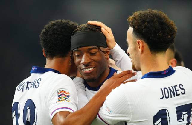 Noni Madueke of England is congratulated after his assist set up the opening goal for Ollie Watkins Greece v England, UEFA Nations League, League B, Group 2, Football, Olympic Stadium, Athens, Greece - 14 Nov 2024 EDITORIAL USE ONLY No use with unauthorised audio, video, data, fixture lists, club league logos or live services. Online in-match use limited to 120 images, no video emulation. No use in betting, games or single club league player publications. Copyright: xJavierxGarcia Shutterstockx 14902321fz