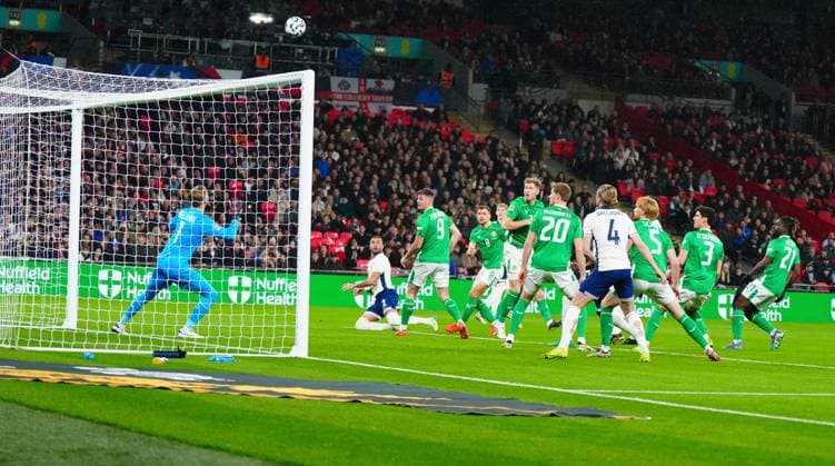 Kyle Walker of England heads over England v Ireland, UEFA Nations League, League B, Group 2, Football, Wembley Stadium, London, UK - 17 Nov 2024 EDITORIAL USE ONLY No use with unauthorised audio, video, data, fixture lists, club league logos or live services. Online in-match use limited to 120 images, no video emulation. No use in betting, games or single club league player publications. Copyright: xJavierxGarcia Shutterstockx 14902695aa