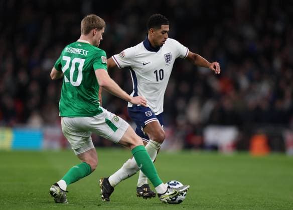 . - England v Republic of Ireland, UEFA Nations League, League B, Group B2, Wembley Stadium, London, England. - 17th November 2024. Daniel Weir Crystal Pix Daniel Weir Crystal Pix Jude Bellingham of England & Real Madrid battles Mark McGuinness of Republic of Ireland & Luton Town. - England v Republic of Ireland, UEFA Nations League, League B, Group B2, Wembley Stadium, London, England. - 17th November 2024. Daniel Weir Crystal Pix London Wembley Stadium England Copyright: xDanxWeirx CP_England_Ireland_54