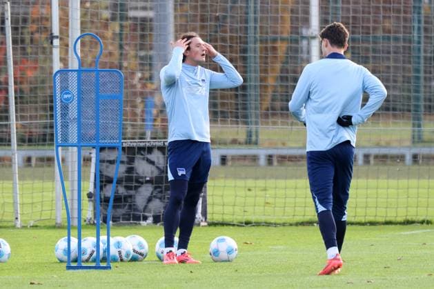 DEU, DFL, 2. FBL Hertha BSC, Training, 25.11.2024, Sportforum, Berlin, DEU, DFL, 2. FBL Hertha BSC, Training, im Bild Fabian Reese (Hertha BSC Berlin 11) DFL - regulations prohibit any use of Photographs as image sequences and or quasi-video Foto: Juergen Engler nordphoto GmbH