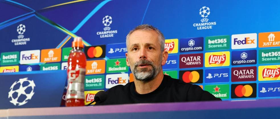 RB Leipzig - Pressekonferenz Champions League Mailand, 25.11.2024, Giuseppe-Meazza-Stadion, Fussball, Champions League, Matchday-1, RB Leipzig vs. Inter Mailand am 26 11 2024 , RB Leipzig Pressekonferenz , Im Bild: Trainer Marco Rose, RB Leipzig ,