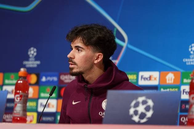 Vitinha (Paris Saint-Germain, PSG, 17) bei der Pressekonferenz, Ger, Internationale Pressekonferenz, Paris Saint-Germain, PSG, Fussball, UEFA Champions League, 5. Spieltag, Saison 2024 2025, 25.11.2024, Ger, Internationale Pressekonferenz, Paris Saint-Germain, PSG, Fussball, UEFA Champions League, 5. Spieltag, Saison 2024 2025, 25.11.2024 Muenchen Copyright: xEibner-Pressefoto JennixMaulx EP_JML