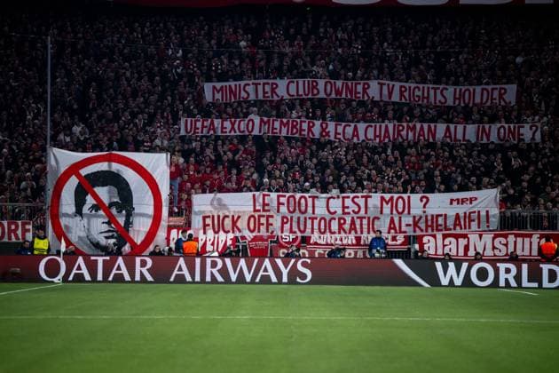 Ultras Fans der Suedkurve mit Banner zum Protest gegen PSG Praesident Nasser Al-Khelaifi, davor Qatar Airways Werbung, GER, FC Bayern Muenchen (FCB) vs Paris Saint Germain (PSG), Fussball, UEFA Champions League, 5. Spieltag, Spielzeit 2024 2025, 26.11.2024 GER, FC Bayern Muenchen (FCB) vs Paris Saint Germain (PSG), Fussball, UEFA Champions League, 5. Spieltag, Spielzeit 2024 2025, 26.11.2024 Muenchen Copyright: xEibner-Pressefoto Memmlerx EP_MMR