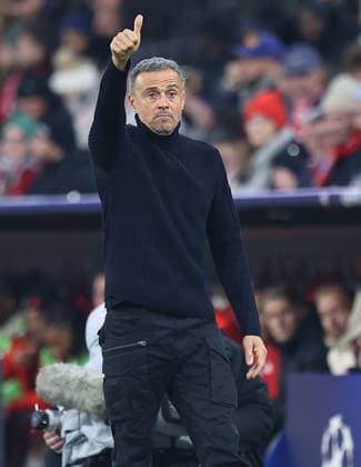 Luis Enrique manager of Paris Saint-Germain Bayern Munich v Paris Saint-Germain, UEFA Champions League, Group Stage, Football, Allianz Arena, Munich, Germany - 26 Nov 2024 EDITORIAL USE ONLY No use with unauthorised audio, video, data, fixture lists, club league logos or live services. Online in-match use limited to 120 images, no video emulation. No use in betting, games or single club league player publications. Copyright: xMichaelxZemanek Shutterstockx 14940166ck