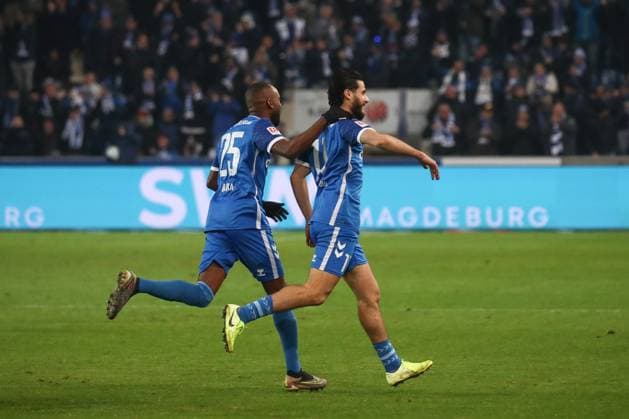 29.11.2024, xgox, Fussball 2. Bundesliga, 1. FC Magdeburg - Hertha BSC Berlin emspor, v.l. Silas Gnaka (Magdeburg, 25), Mohammed El Hankouri (Magdeburg, 11) Jubel, Torjubel, jubelt ueber das Tor, celebrate the goal, celebration (DFL DFB REGULATIONS PROHIBIT ANY USE OF PHOTOGRAPHS as IMAGE SEQUENCES and or QUASI-VIDEO) Magdeburg