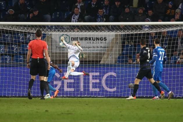 29.11.2024, xgox, Fussball 2. Bundesliga, 1. FC Magdeburg - Hertha BSC Berlin emspor, v.l. Luca Schuler (Hertha, 18) schiesst Tor, schießt, Torschuetze, erzielt Tor, Treffer, scores the goal 1:3 (DFL DFB REGULATIONS PROHIBIT ANY USE OF PHOTOGRAPHS as IMAGE SEQUENCES and or QUASI-VIDEO) Magdeburg