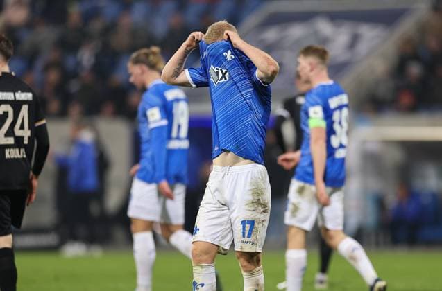 30.11.2024, xdcx, Fussball 2. Bundesliga, SV Darmstadt 98 - SC Preußen Münster, emonline, emspor, despor, v.l., Kai Klefisch (SV Darmstadt 98) enttaeuscht, enttaeuscht schauend, dissapointed, traurig, frustiert, frust, gefrustet DFL DFB REGULATIONS PROHIBIT ANY USE OF PHOTOGRAPHS AS IMAGE SEQUENCES AND OR QUASI-VIDEO.