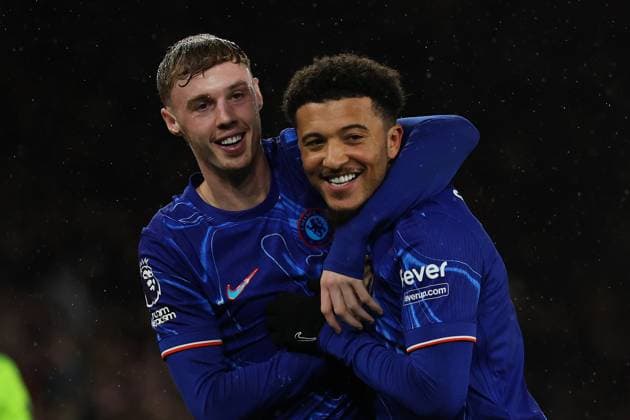 Football - 2024 2025 Premier League - Southampton vs Chelsea - St Mary™s Stadium - Wednesday 4th December 2024 Cole Palmer of Chelsea celebrates his goal with Jadon Sancho during the Premier League match at St Mary™s Stadium COLORSPORT Shaun Boggust