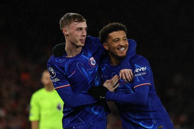 Football - 2024 2025 Premier League - Southampton vs Chelsea - St Mary™s Stadium - Wednesday 4th December 2024 Cole Palmer of Chelsea celebrates his goal with Jadon Sancho during the Premier League match at St Mary™s Stadium COLORSPORT Shaun Boggust