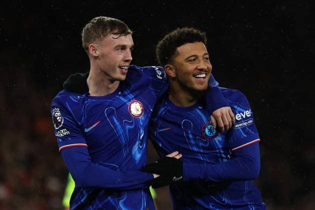 Football - 2024 2025 Premier League - Southampton vs Chelsea - St Mary™s Stadium - Wednesday 4th December 2024 Cole Palmer of Chelsea celebrates his goal with Jadon Sancho during the Premier League match at St Mary™s Stadium COLORSPORT Shaun Boggust