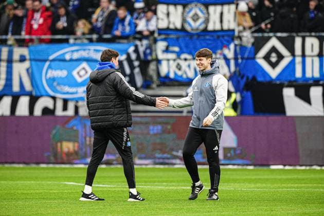 Merlin Polzin (Hamburger SV, Co-Trainer) und Loic Fave (Hamburger SV, Co-Trainer) GER, Hamburger SV vs. SV Darmstadt 98, Fussball, 2. Bundesliga, Spieltag 15, Saison 2024 2025, 08.12.2024 DFL REGULATIONS PROHIBIT ANY USE OF PHOTOGRAPHS AS IMAGE SEQUENCES AND OR QUASI-VIDEO GER, Hamburger SV vs. SV Darmstadt 98, Fussball, 2. Bundesliga, Spieltag 15, Saison 2024 2025, 08.12.2024 Hamburg