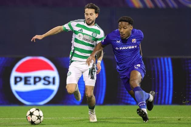 Nicolas Kühn of Celtic (L) battles with Ronaël Pierre-Gabriel of Dinamo Zagreb (R) Dinamo Zagreb v Celtic, UEFA Champions League, Group Stage, Football, Maksimir Stadium, Zagreb, Croatia, UK - 10 Dec 2024 EDITORIAL USE ONLY No use with unauthorised audio, video, data, fixture lists, club league logos or live services. Online in-match use limited to 120 images, no video emulation. No use in betting, games or single club league player publications. Copyright: xNikolaxKrstic Shutterstockx 14984446db