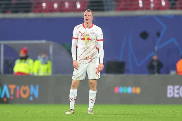 RB Leipzig - Aston Villa Champions League Leipzig, 10.12.2024, Red Bull Arena, Fussball, Männer, Saison 2024 2025, UEFA Champions League, 6. Spieltag , RB Leipzig - Aston Villa 2:3 (1:1) , Im Bild: Lukas Klostermann (16, RB Leipzig) enttäuscht ,