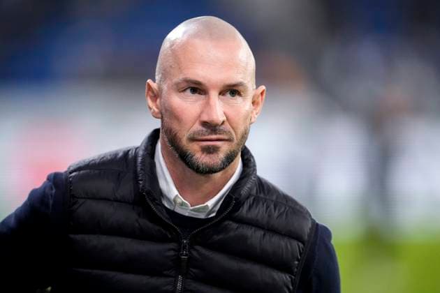 Christian Ilzer (Trainer, Cheftrainer, Hoffenheim), Einzelbild, Einzelfoto, Aktion, Action, Porträt, Portrait, 12.12.2024, Sinsheim (Deutschland), Fussball, UEFA Europa League, Gruppenphase, TSG 1899 Hoffenheim - FCSB Bukarest, 12.12.2024, Sinsheim (Deutschland), Fussball, UEFA Europa League, Gruppenphase, TSG 1899 Hoffenheim - FCSB Bukarest, DFB DFL REGULATIONS PROHIBIT ANY USE OF PHOTOGRAPHS AS IMAGE SEQUENCES AND OR QUASI-VIDEO.