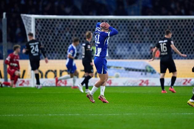 Marton Dardai (Hertha BSC, 31), GER, Hertha BSC vs. SC Preussen Muenster, Fussball Herren, 2. Bundesliga, Saison 2024 2025, 16. Spieltag, 13.12.2024. (DFL REGULATIONS PROHIBIT ANY USE OF PHOTOGRAPHS AS IMAGE SEQUENCES AND OR QUASI - VIDEO). GER, Hertha BSC vs. SC Preussen Muenster, Fussball Herren, 2. Bundesliga, Saison 2024 2025, 16. Spieltag, 13.12.2024. Berlin